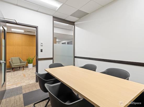 Working at The Commons at Parsippany-Troy Hills
