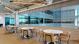 Venture X | Chicago - Oak Brook