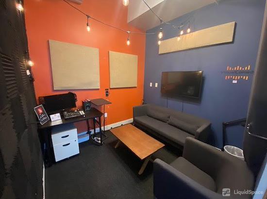 Working at Nomadworks at New York