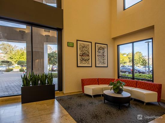Working at Regus || Westlake Park Place at Westlake Village