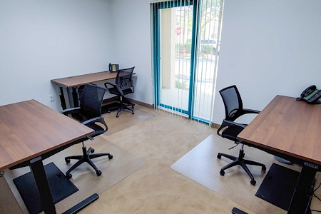 Lakeside Workspaces - 1-3 Person Corner Window Office