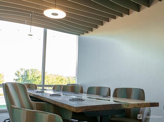 Working at 4 & Co Coworking Spaces - Land O' Lakes at Land O' Lakes