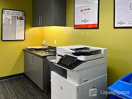 Regus | Yonge and Sheppard