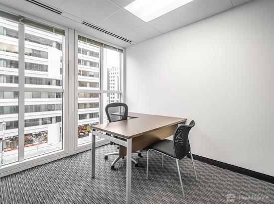 Working at Regus | Franklin Square at Washington