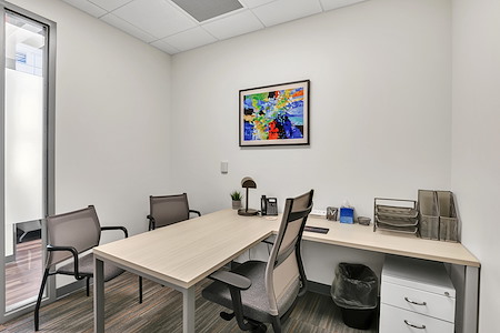 Office Evolution- Jacksonville Brooklyn - Private Day Office
