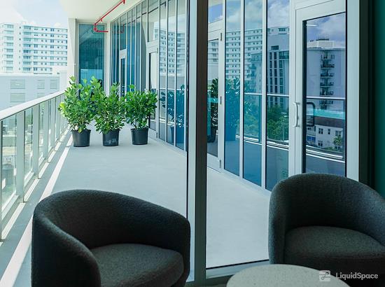 Working at Büro Alton at Miami
