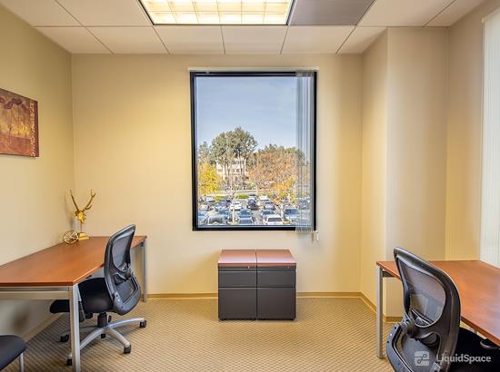 Working at Regus || Westlake Park Place at Westlake Village