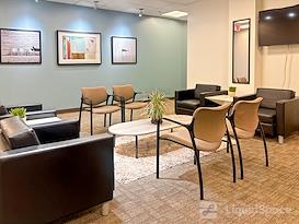 Regus || CA, Petaluma - Petaluma Marina