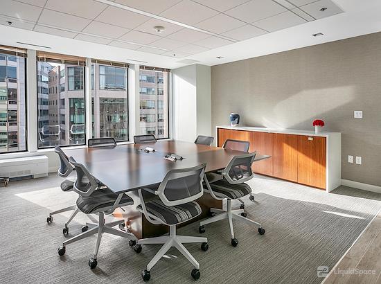 Working at District Offices Farragut at Washington