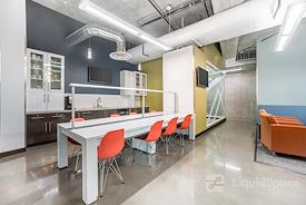 Regus || Lankershim Plaza