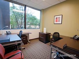 Regus | NJ, Piscataway - Knightsbridge