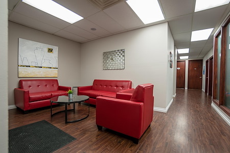 Zemlar Offices - 55 Village Centre Place - 28-304