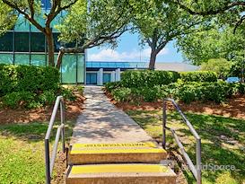 Regus | Mobile - Montlimar Dr