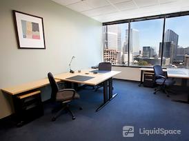 Regus | Brickell Bayview