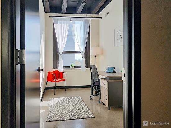 Working at Regus | Chicago - Wicker Park at Chicago