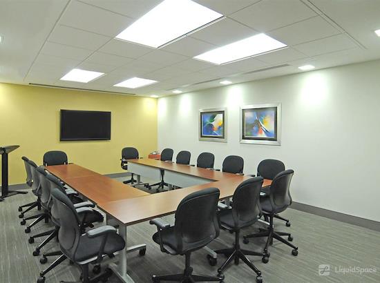 Working at Metro Offices - Dulles/Herndon at Herndon