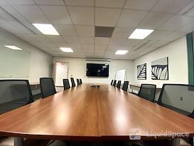 Office Evolution - Downtown Somerville