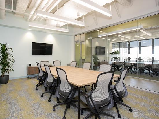 Working at Carr Workplaces - DTLA at Los Angeles