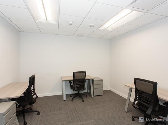 Working at Office Villas at Great Neck