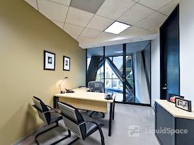 Regus | MacArthur Blvd.