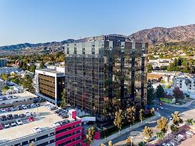 Regus | Burbank Business District