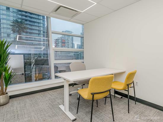Working at Bounz - The Anti-Office, Office Company at Vancouver