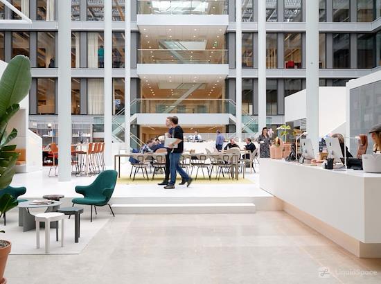 Working at Regus | Columbus - Broad St at Columbus