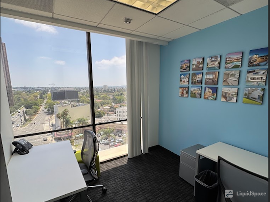 Working at Regus | 8383 Wilshire Boulevard at Los Angeles