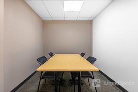 Regus | International Plaza
