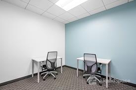 Regus | Long Beach – Landmark Square