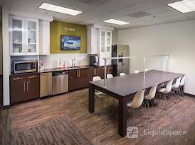 Regus | Newtown Square Corporate Campus