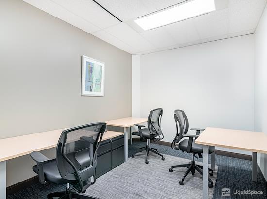 Working at Regus | 201 Portage Avenue at Winnipeg