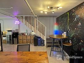 Davis Coworking @ Olive
