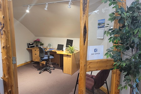 The Corner Coworking - Railway St. - Day Office - Daily