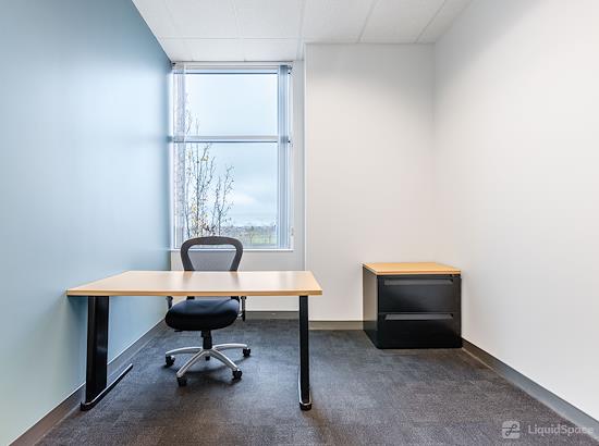 Working at Regus | Highland Pointe at Roseville