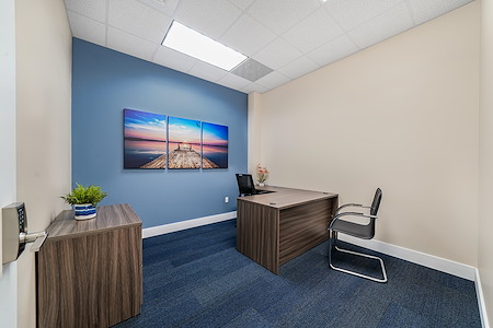 W Executive Suites | Stuart - Day Office
