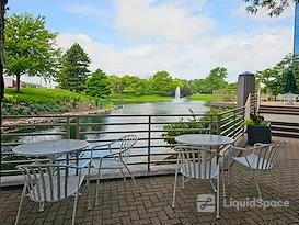 Regus | IL, Buffalo Grove - E Lake Cook Rd