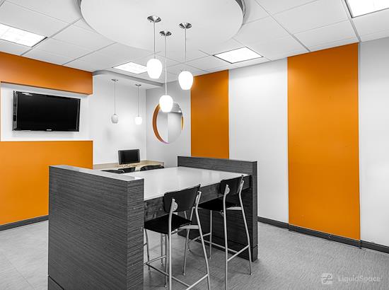 Working at Regus | Peninsula Town Center at Hampton