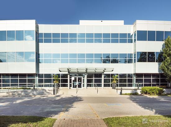 Working at Venture X | Richmond Hill at Richmond Hill
