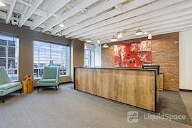 Regus || Downtown Glendale