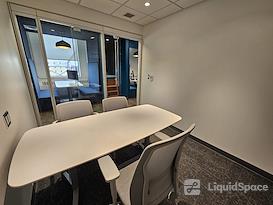Launch Coworking Space - Exchange