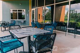 4 & Co Coworking Spaces - Land O' Lakes