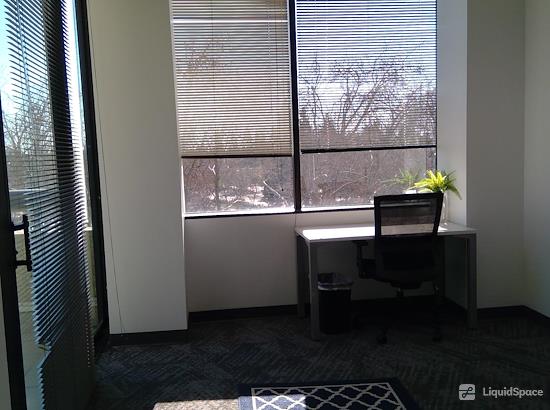 Working at Regus | Cal Center Drive at Sacramento