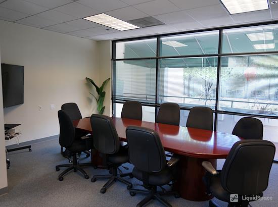 Working at HTH Advisors at Menlo Park