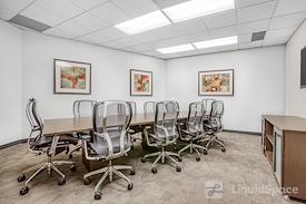 Regus || TOPA Financial Plaza