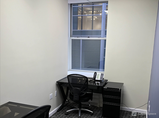 Working at Jay Suites - Bryant Park at New York