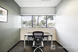 Regus | The Arbors