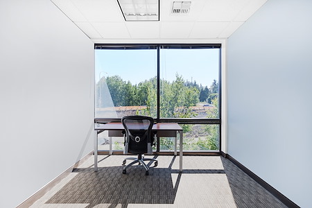 Regus | WA, Mountlake Terrace - Redstone Corporate - Day Desk