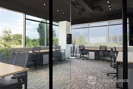 Venture X | Richmond Hill