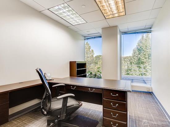 Working at Office Evolution - Naperville at Naperville